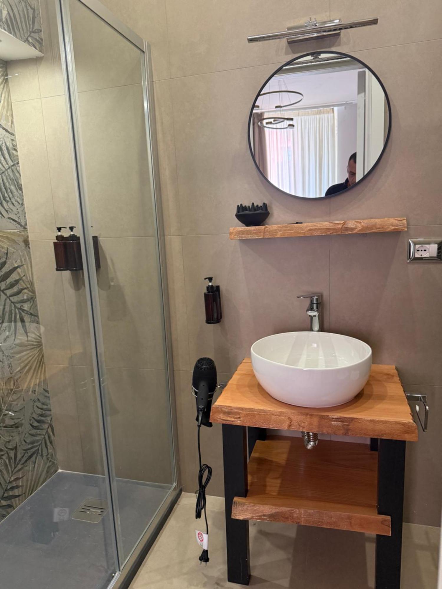 Aparthotel Resta Cu Mme A Chiaia