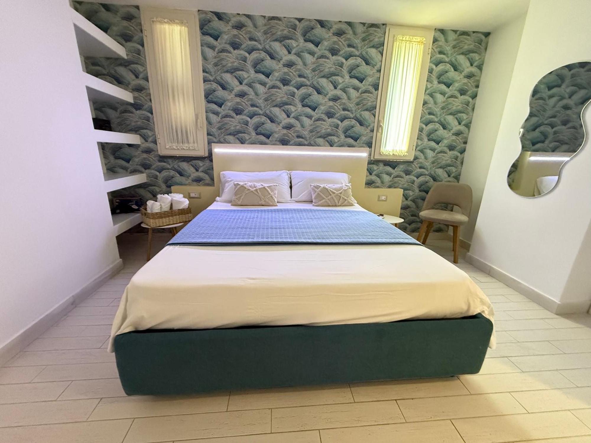 Resta Cu Mme A Chiaia Aparthotel Naples
